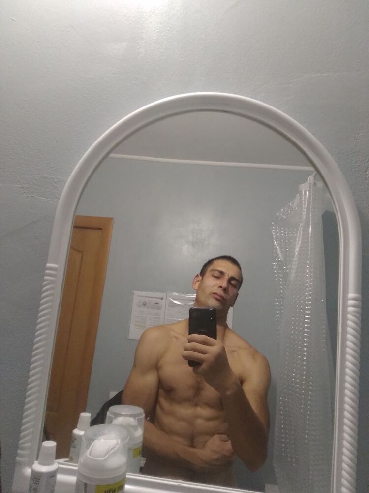 48306930  Denis, 25 ,    