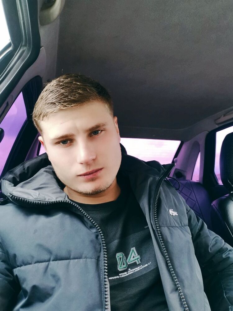  ,   Oleg, 25 ,   , 