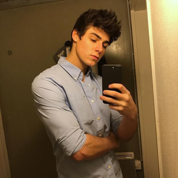  30440570  , 28 ,    --