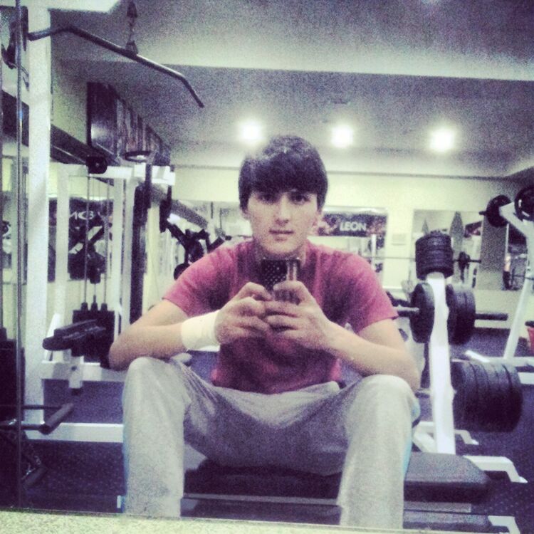  4580080  Follow me, 30 ,    