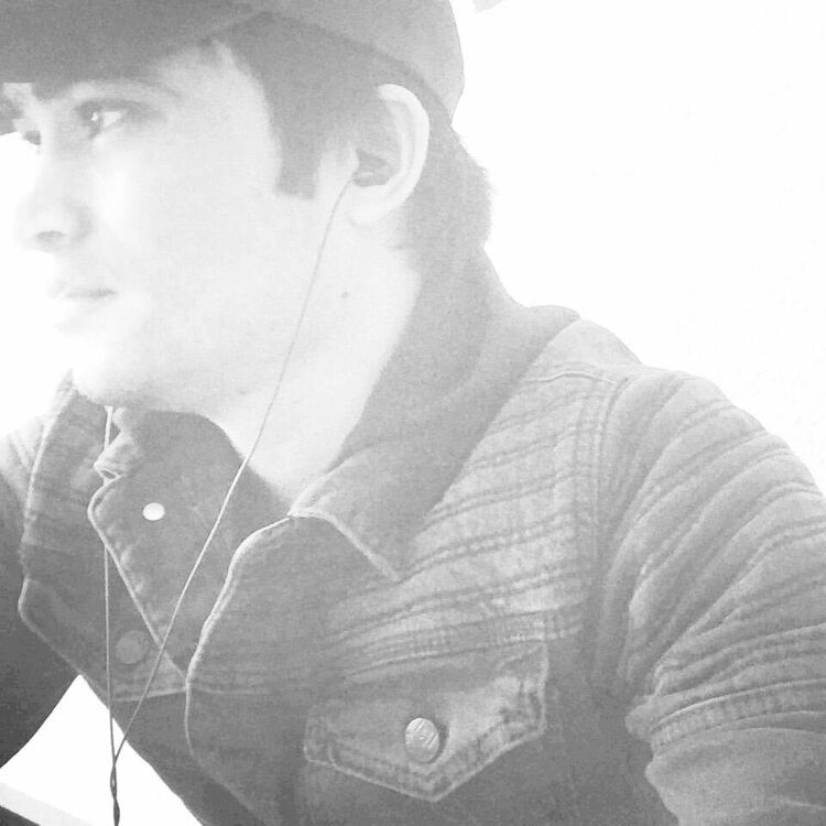  34128970  , 30 ,    -