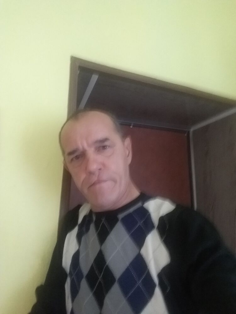  13722490  , 61 ,    