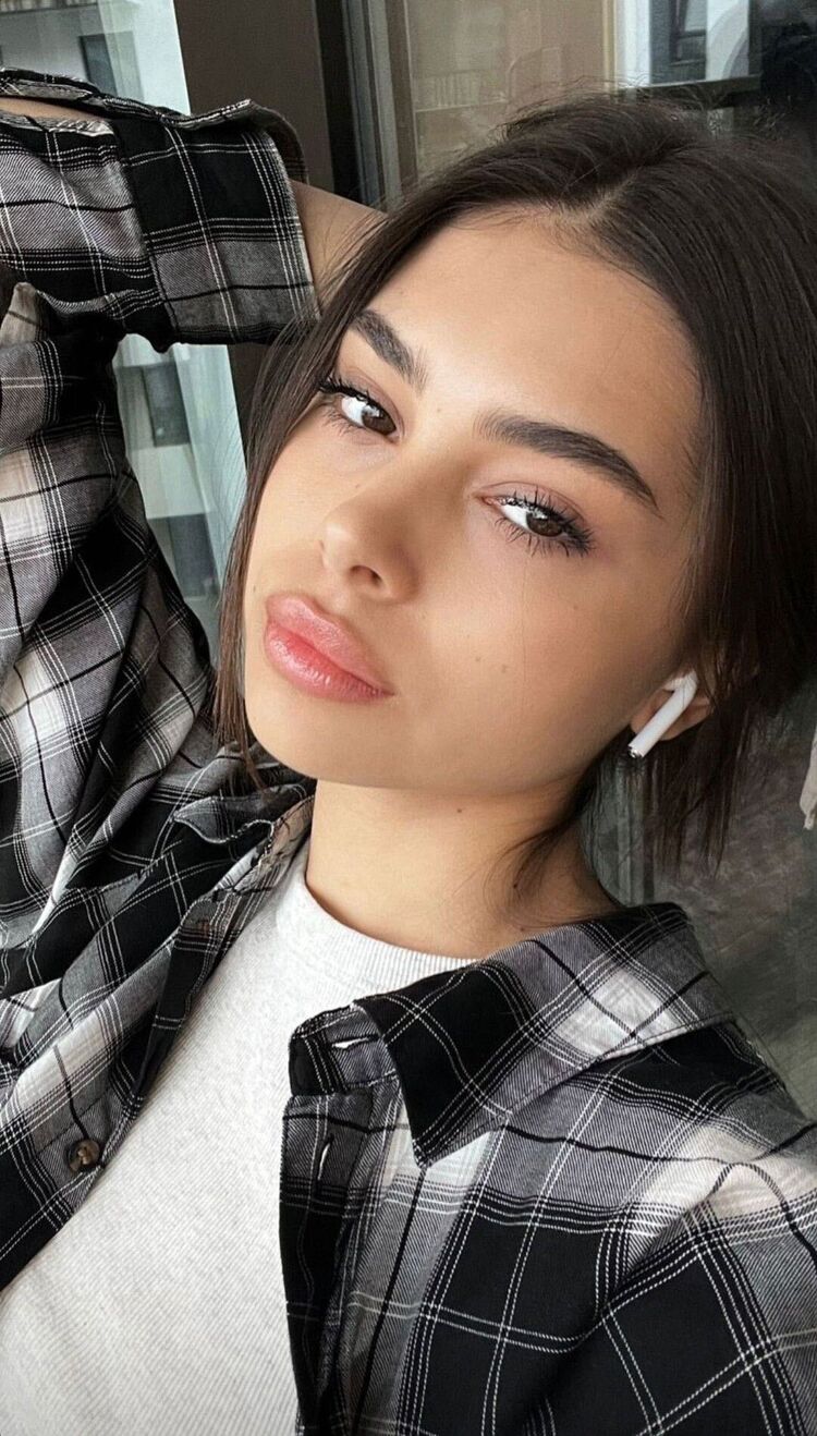  Goddard,   , 24 ,   ,   