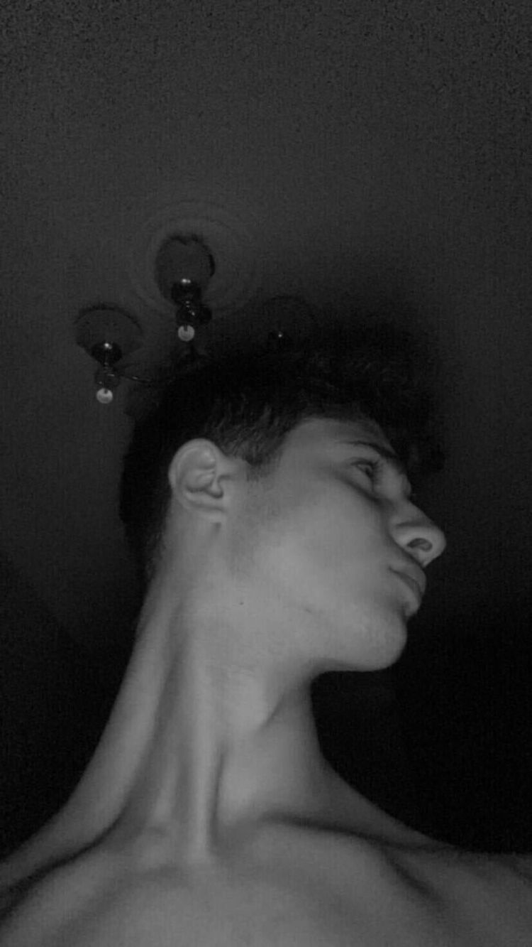  29969390  Murad, 21 ,    