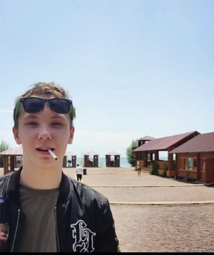 ���� 42440260 ����� �����, 22 ����, ���� ���������� � ������