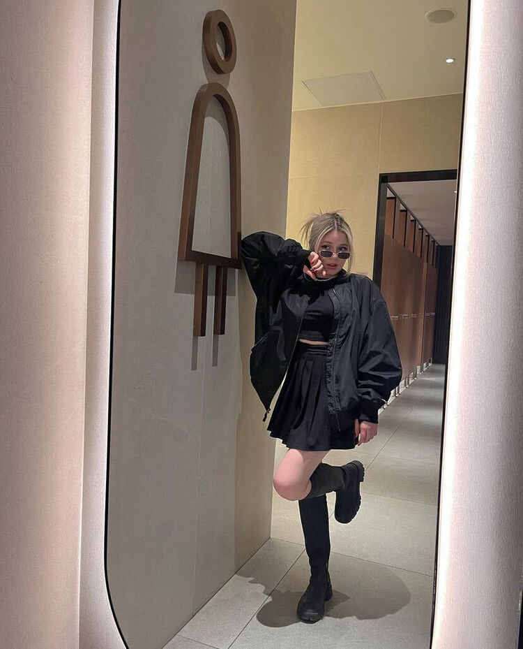  ,   , 23 ,   ,   