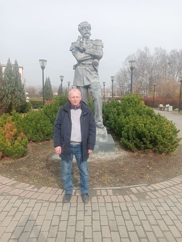  ,   Ivan, 39 ,   ,   , c , 