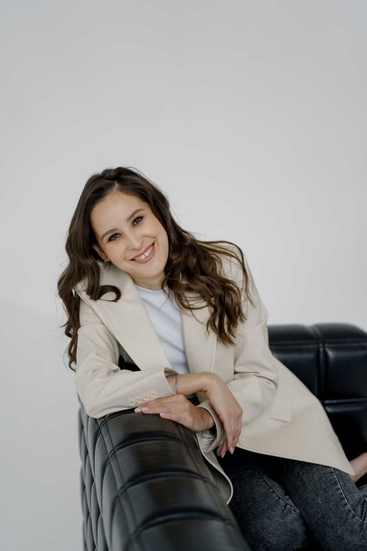  54447480  Natasha, 31 ,    