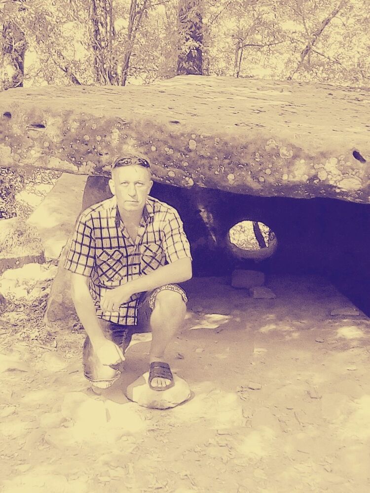  ,   Valera, 46 ,  