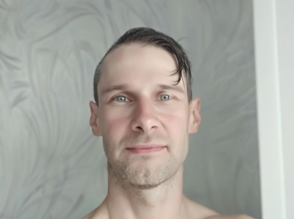  44384330  , 36 ,    