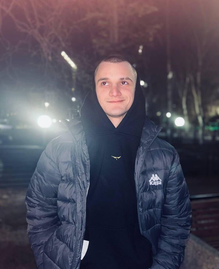 ���� 52860890 ����� �������, 22 ����, ���� ���������� � ������������