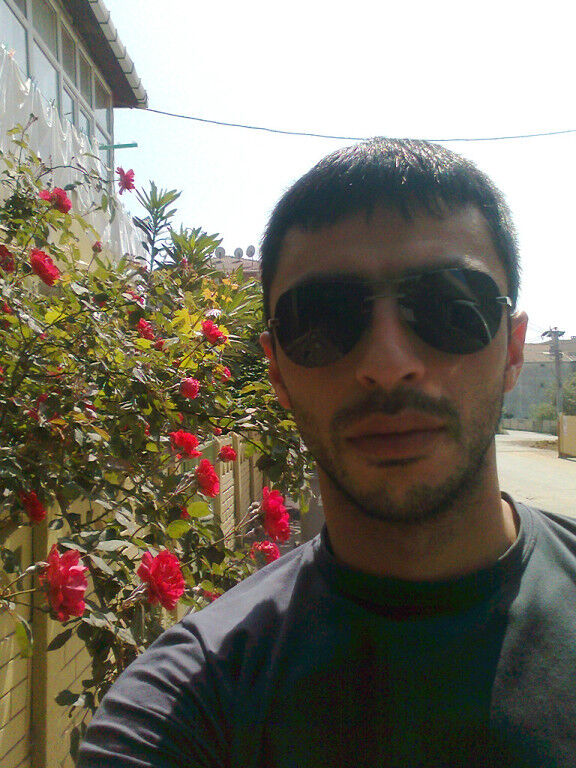  5062550  Edik, 42 ,    