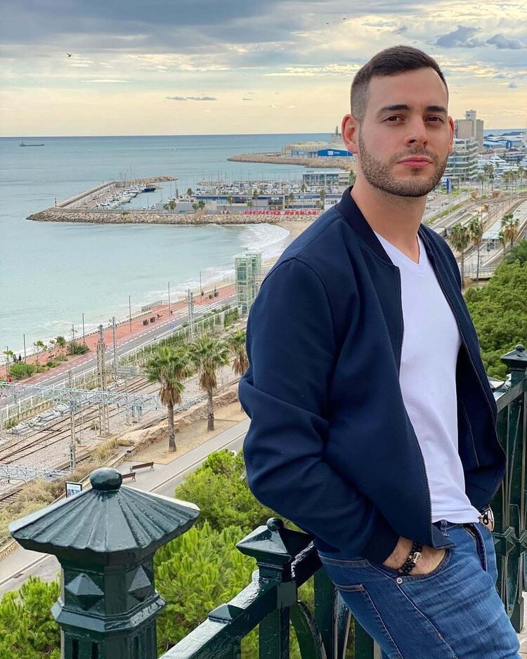 ���� 53426320 ������� ����, 33 ����, ���� ���������� � ������