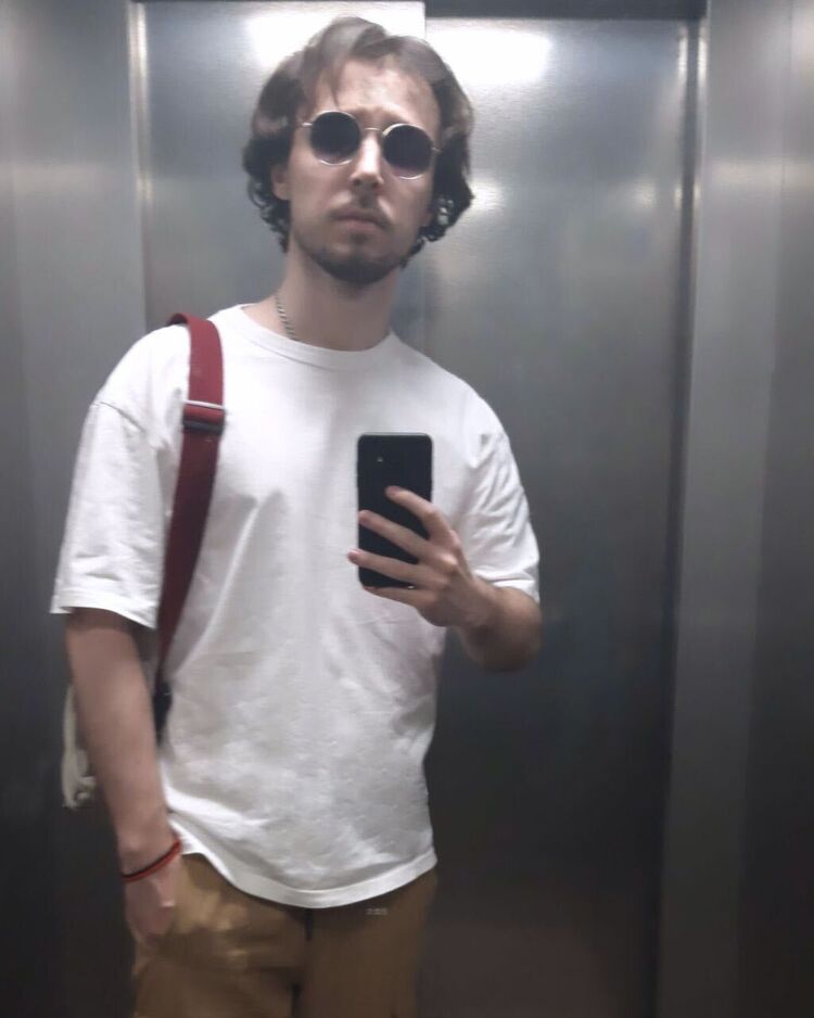  52816020  , 29 ,    