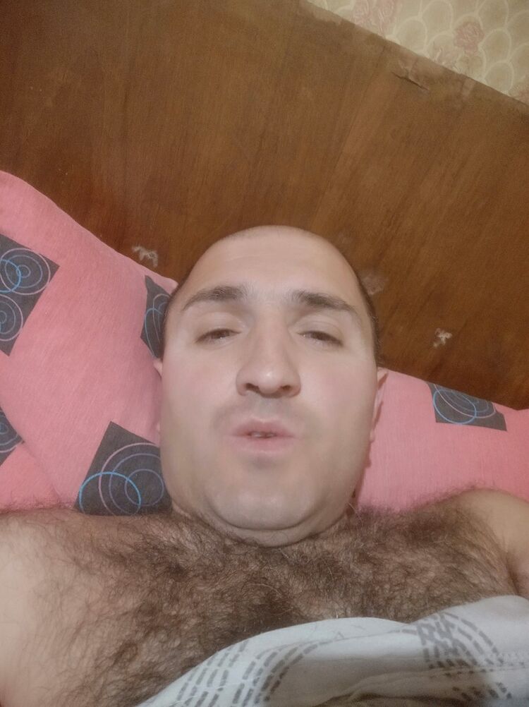  19161810  Misha, 46 ,    