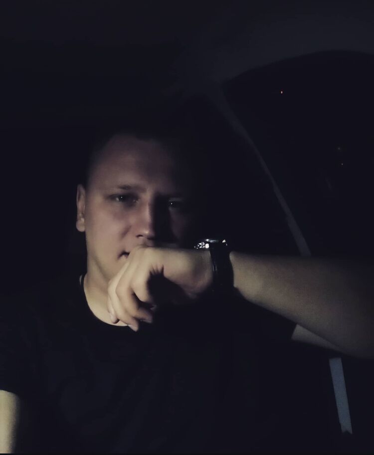 ���� 52981890 ������� Lx, 37 ���, ���� ���������� � ������