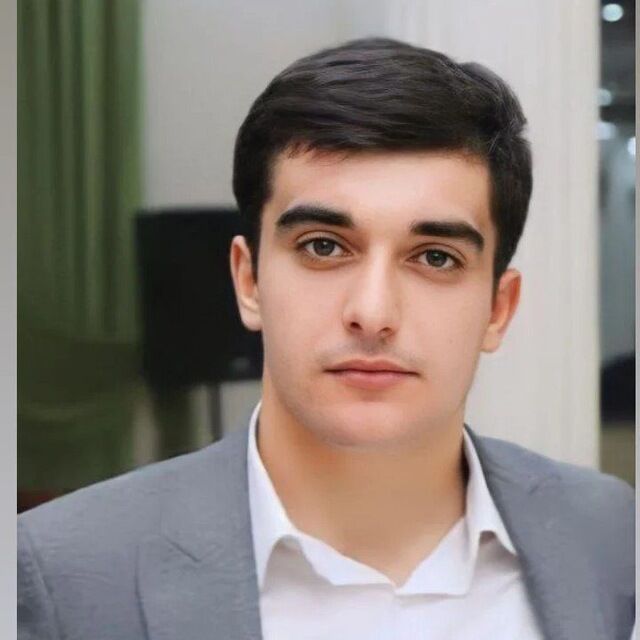  52978110  Hayk, 25 ,    -