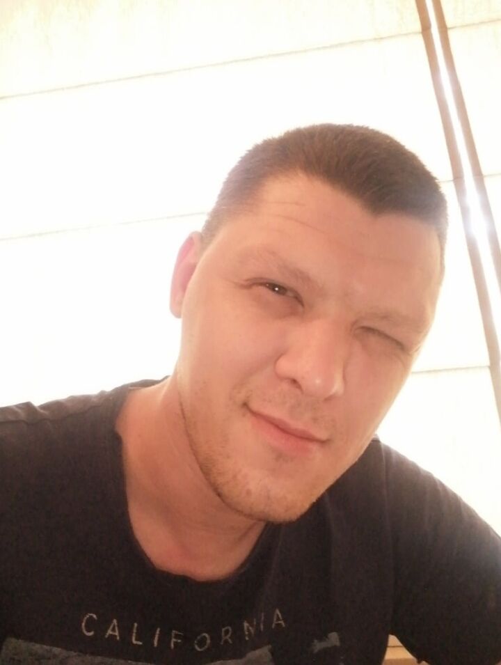  45932710  , 34 ,    