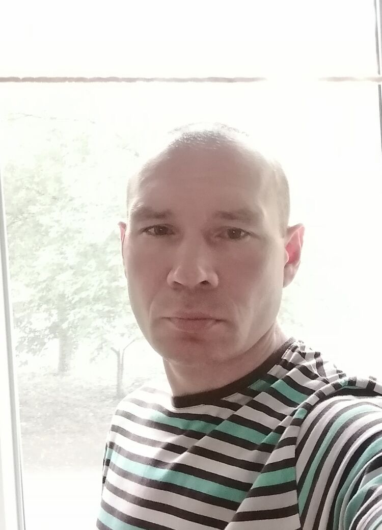  36817410  , 45 ,    