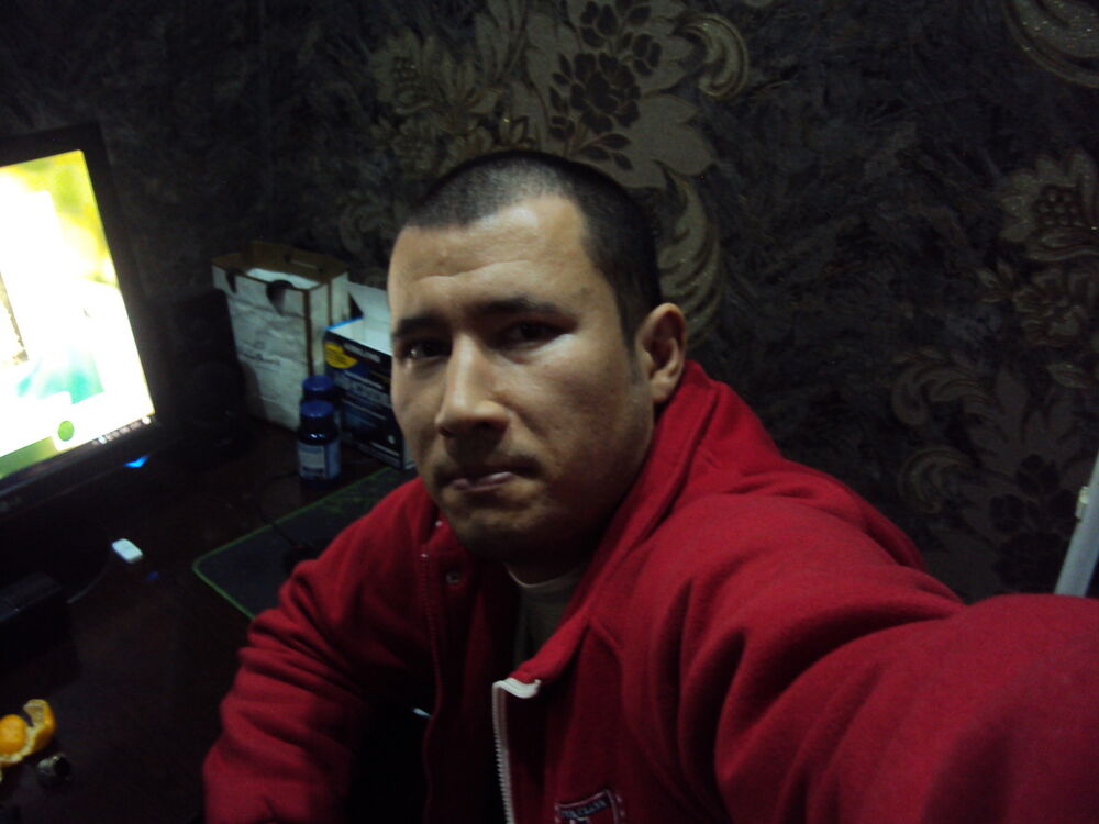  ,   Asror, 39 ,   