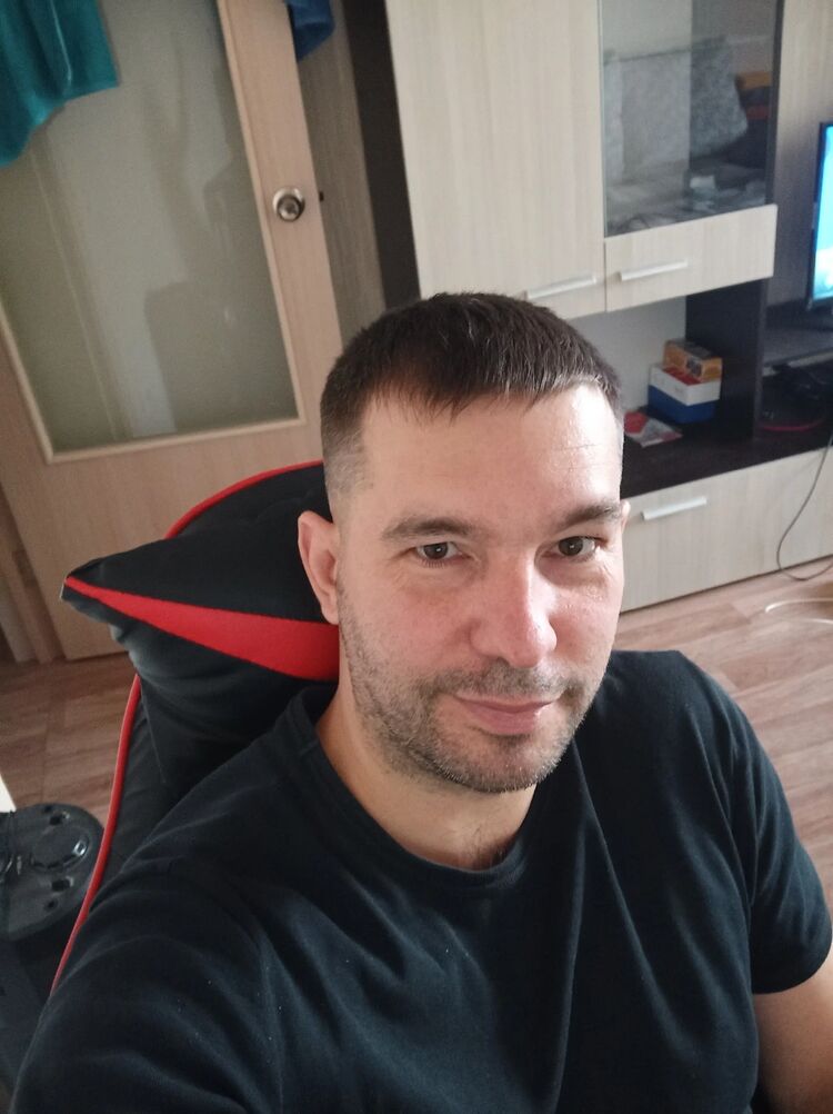  48651800  , 40 ,    