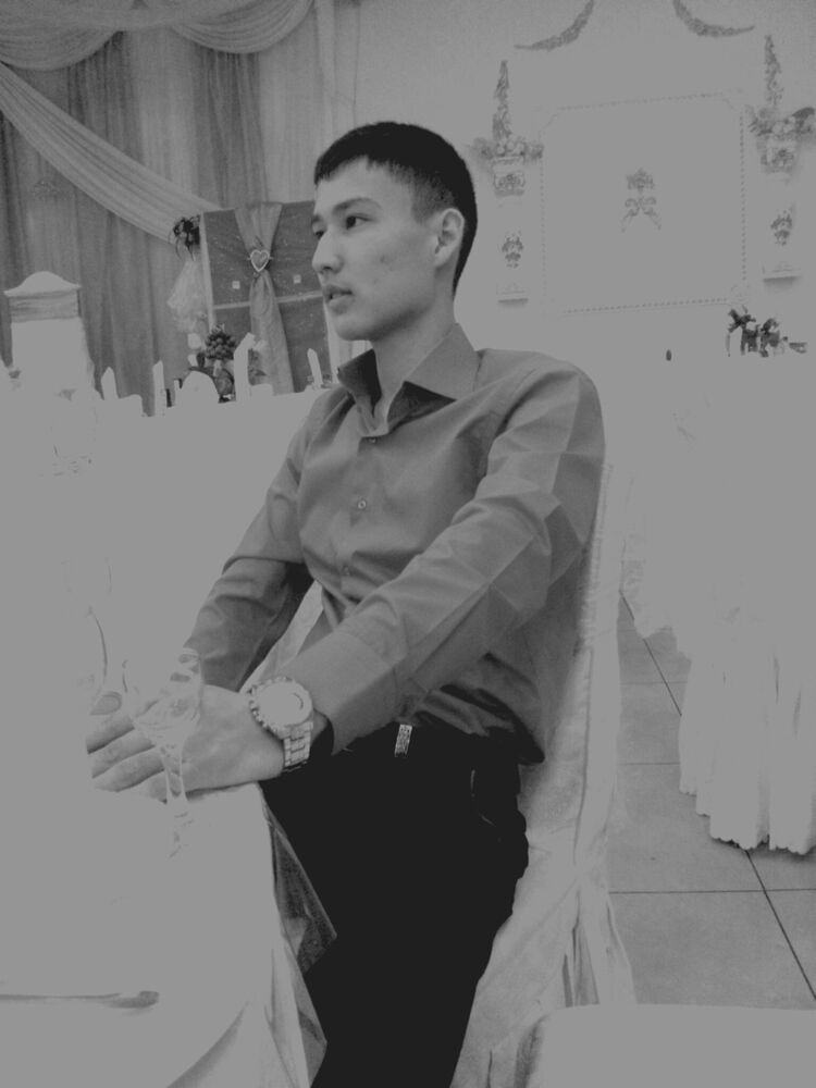  4236300  BaurZhan, 30 ,    