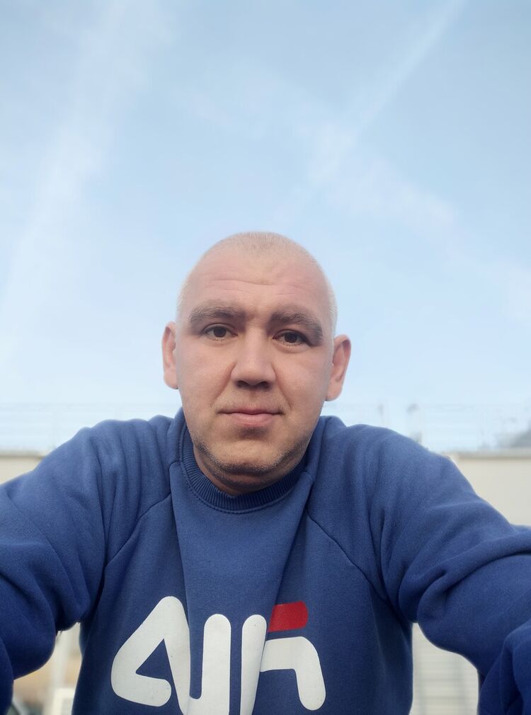  22251310  , 44 ,    