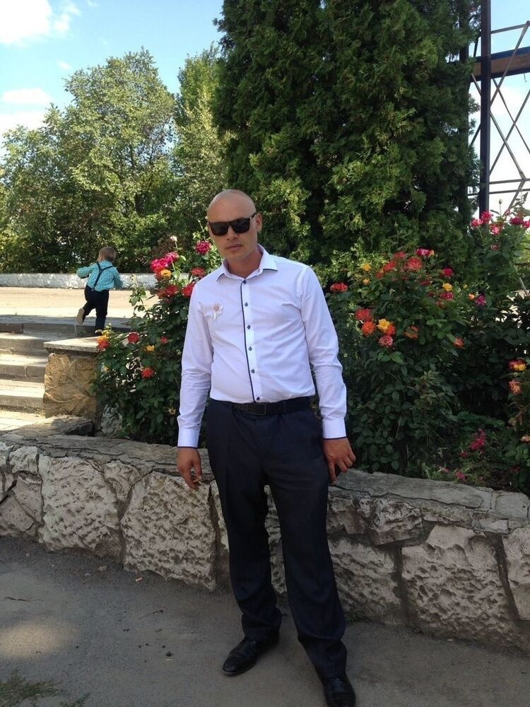  18617260  ALEKSANDR, 41 ,    --