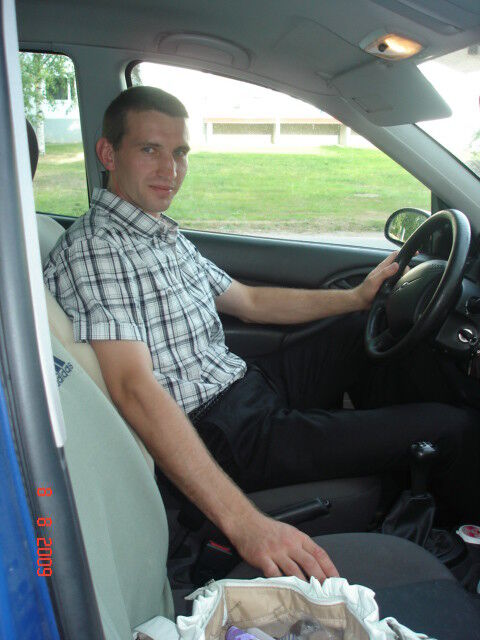  6672110  Etoni, 41 ,    