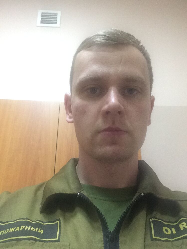  36872950  , 33 ,    