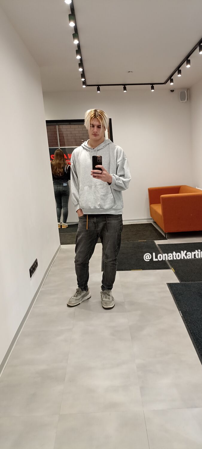  ,   David, 24 ,   