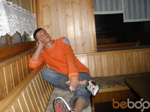  1048110  ShahaZ, 38 ,    