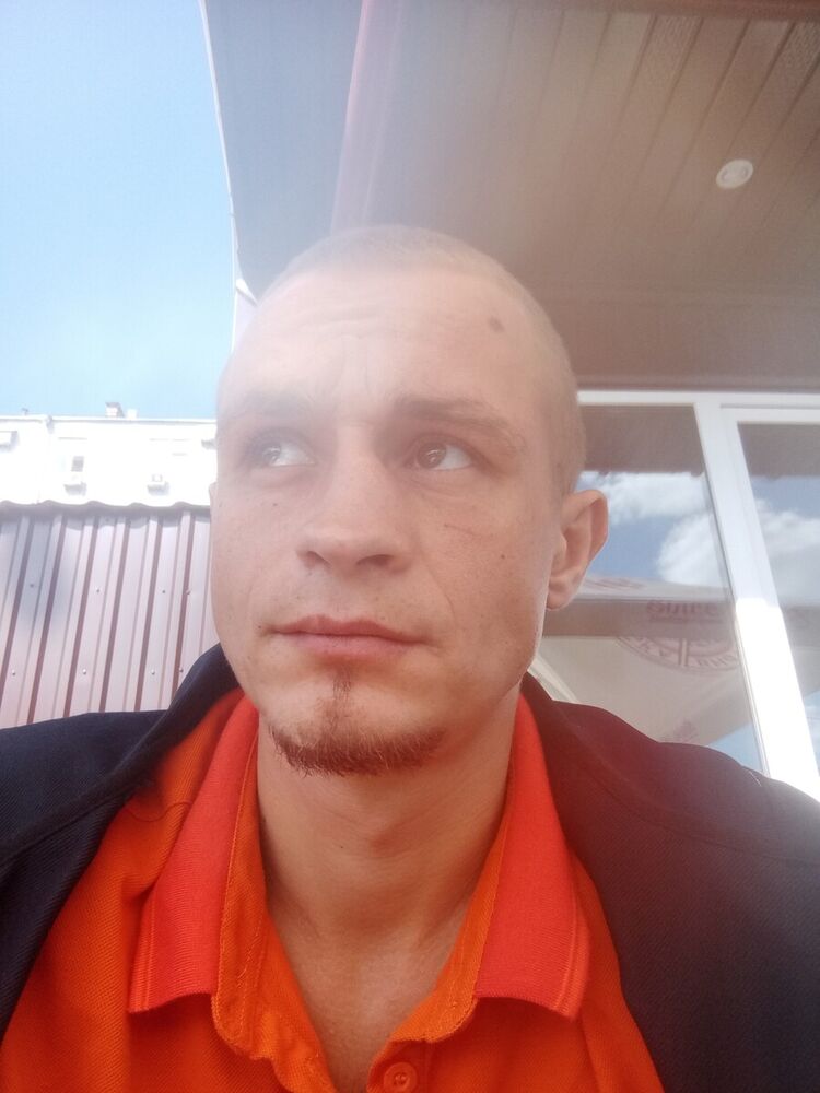  ,   Yriu, 33 ,   ,   , c , 