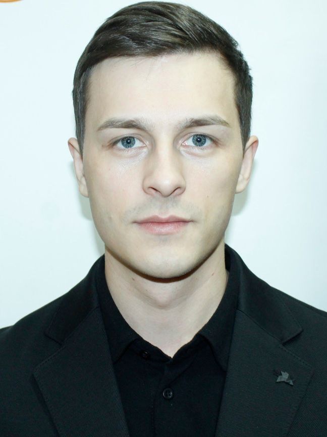  ,   , 33 ,   