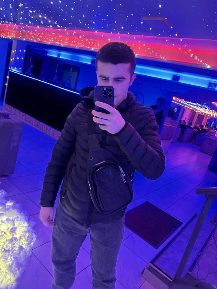  32185820  , 30 ,    