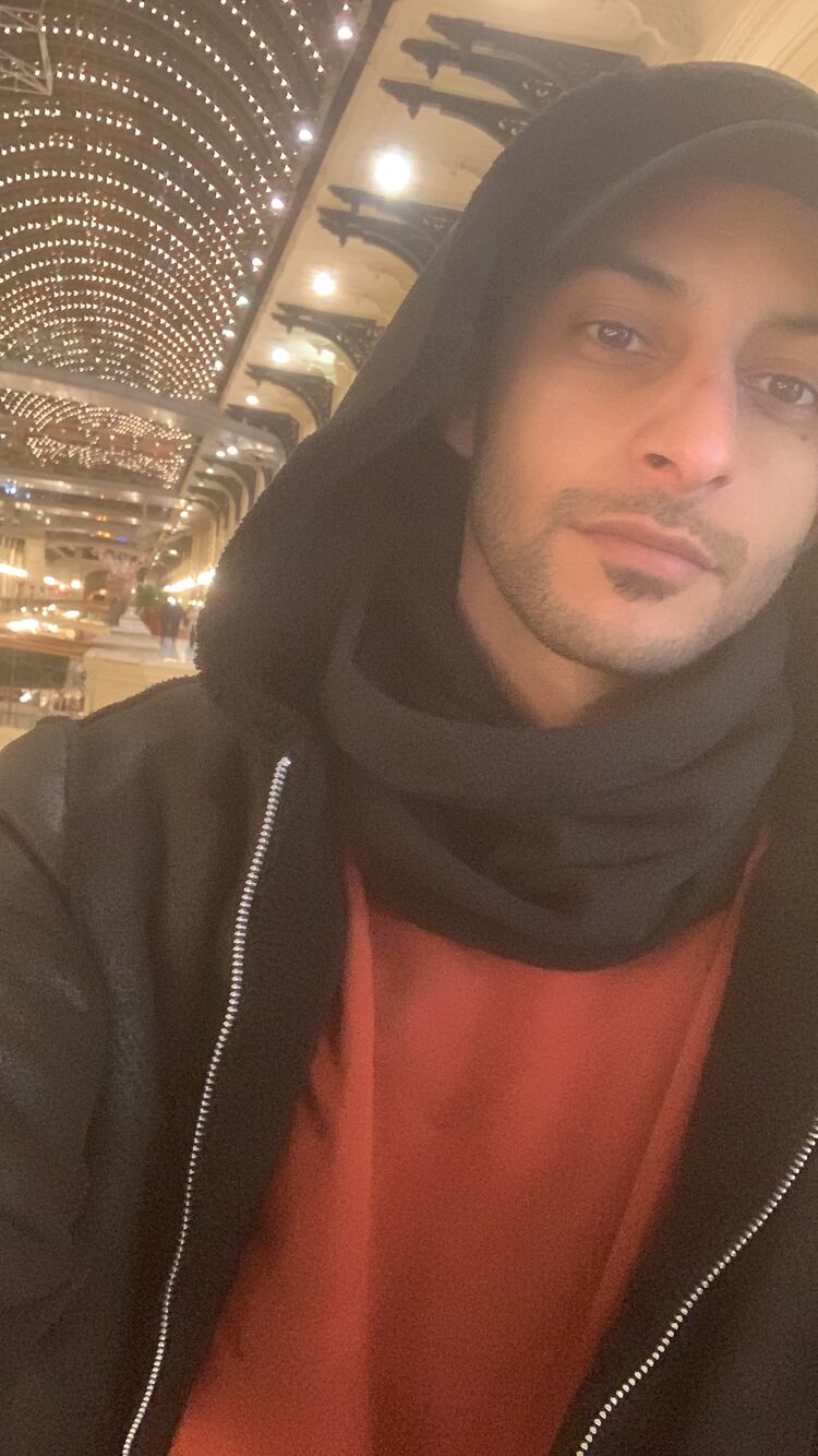  42398110  Mohammed, 31 ,    