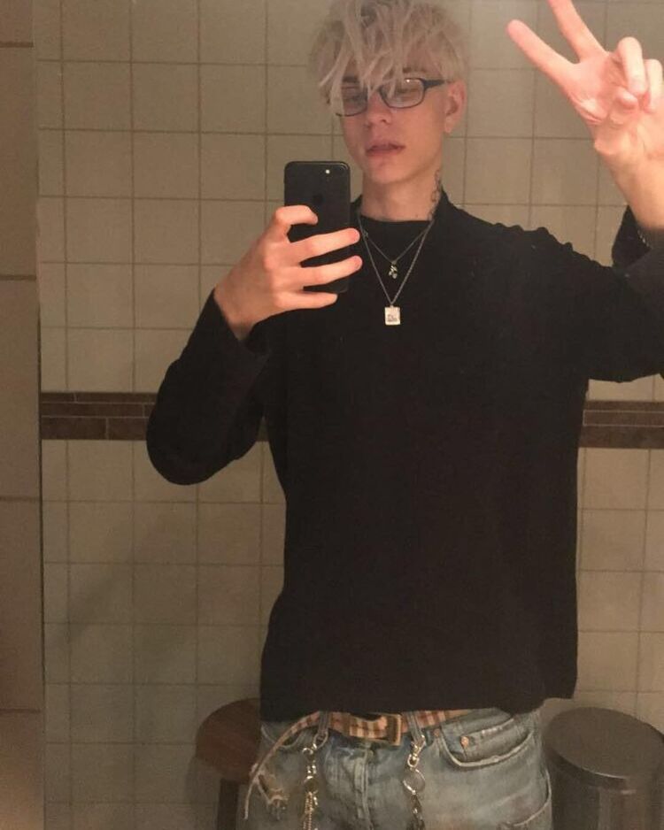  29288290  , 25 ,    