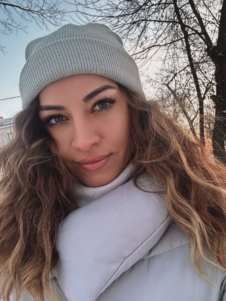  38745350  , 28 ,    -