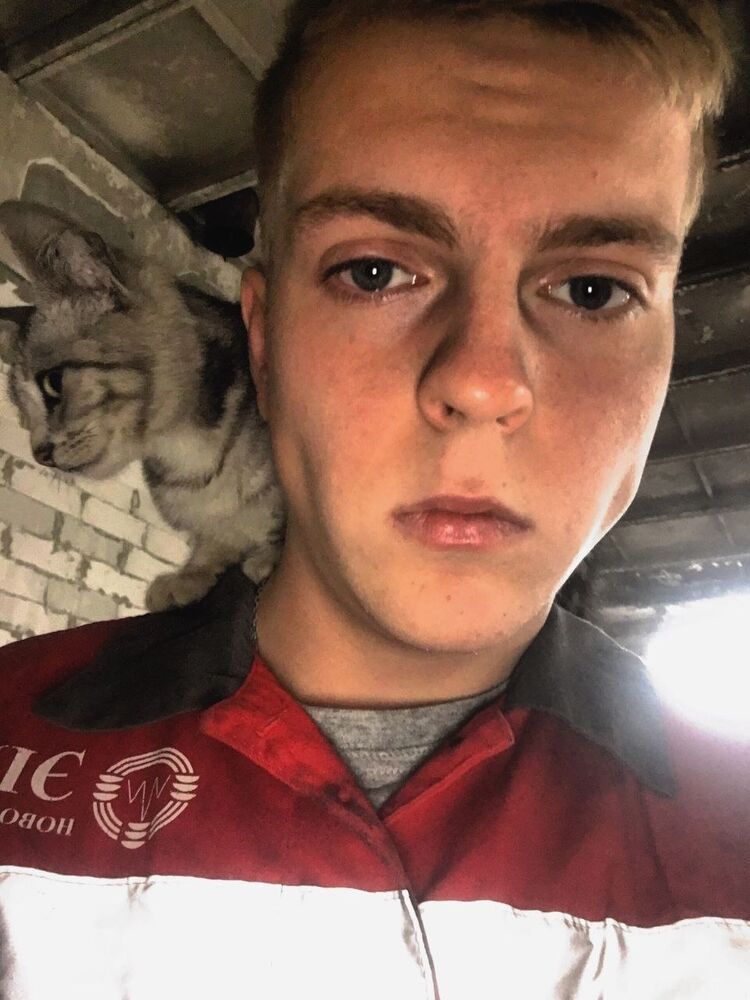 ���� 42353040 ����� �����, 21 ���, ���� ���������� � �������-��-����