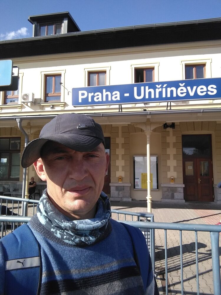  20337750  , 46 ,    Praha
