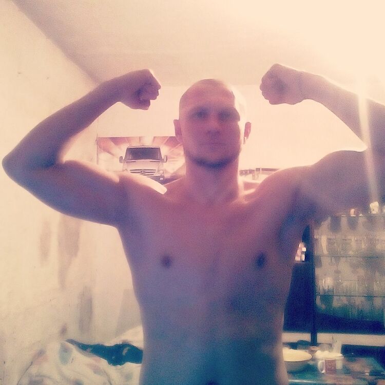  14812080  , 39 ,    