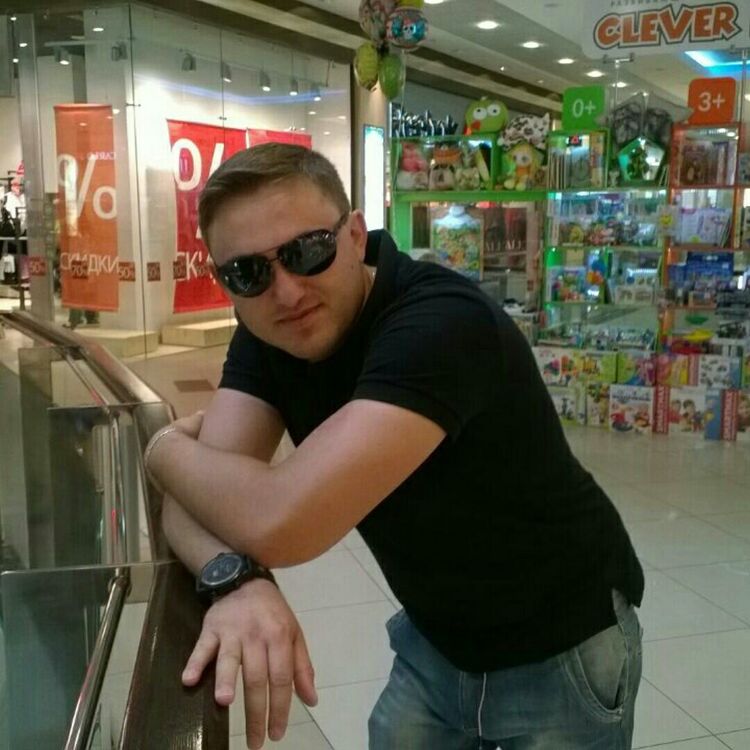  18704830  , 35 ,    