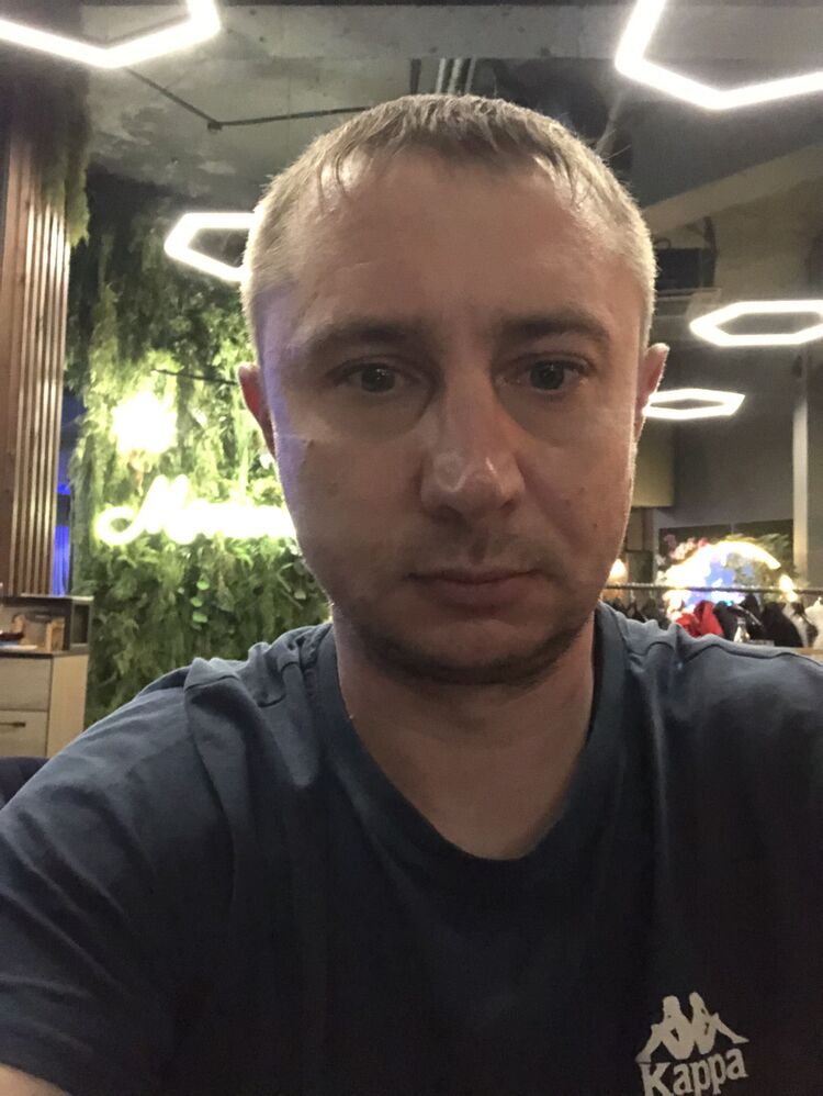  42201870  , 40 ,    