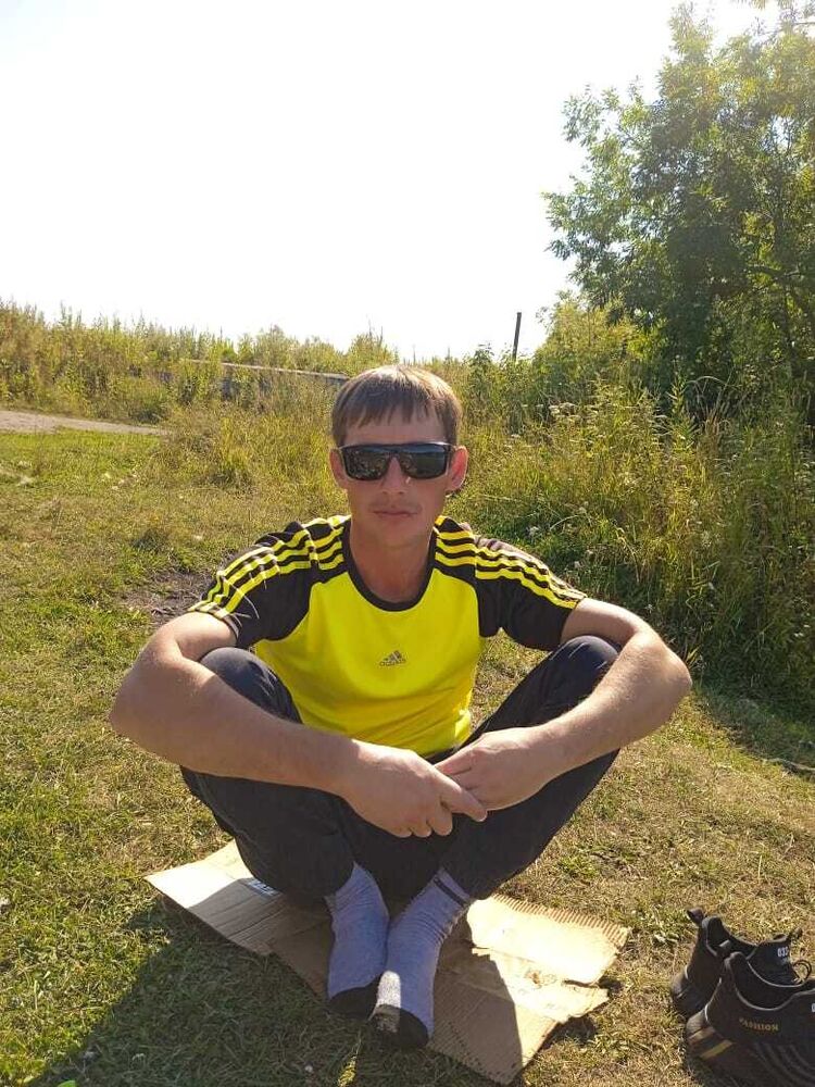  31353350  , 37 ,    