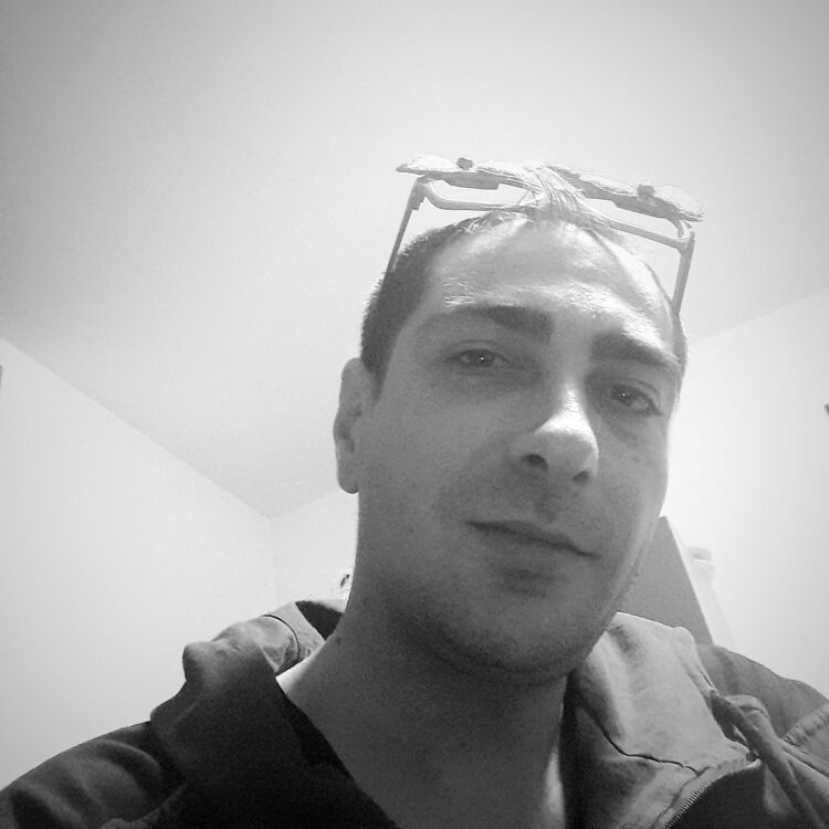  48141370  , 33 ,    