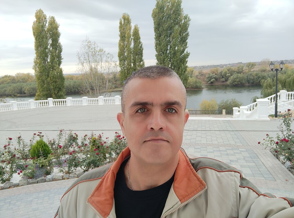  43016940  , 46 ,    