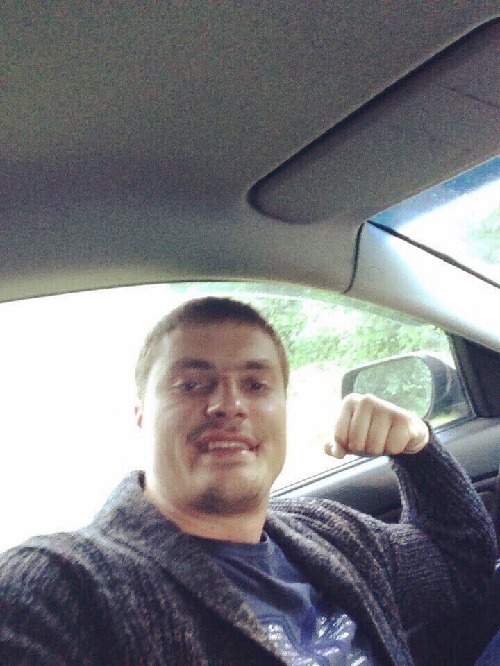  28006390  Aleksei, 35 ,    Deleted