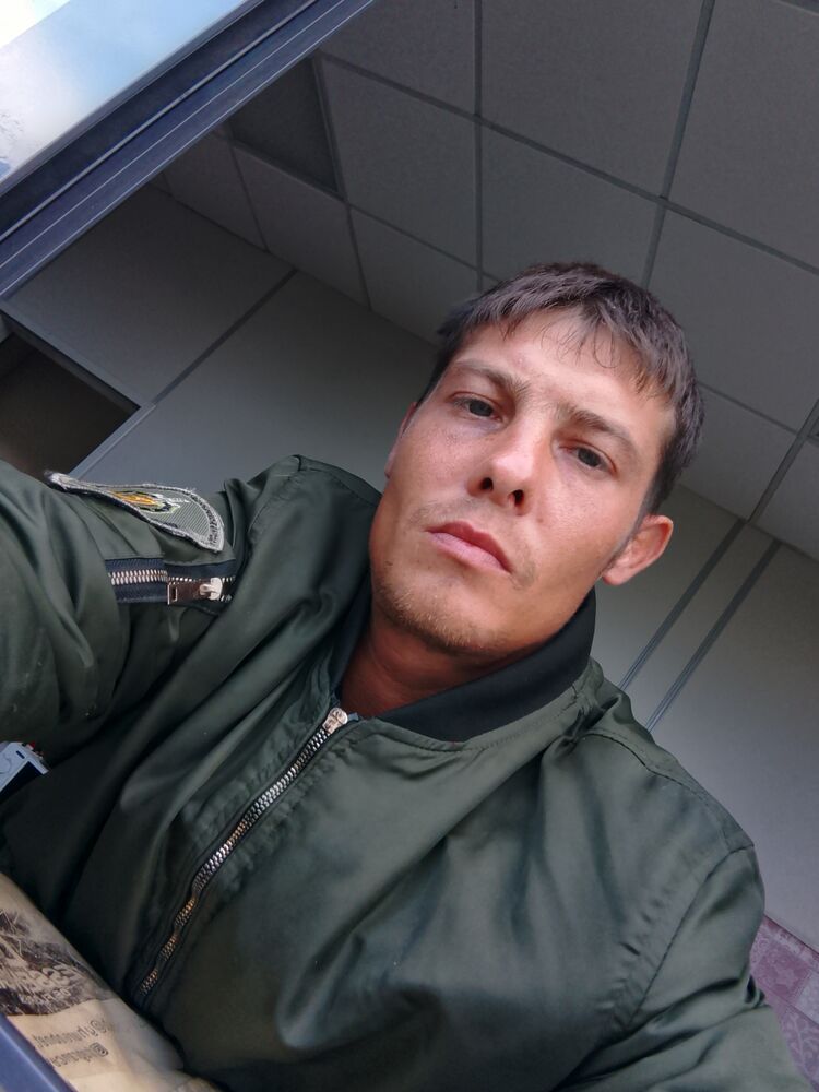  45275650  , 27 ,    