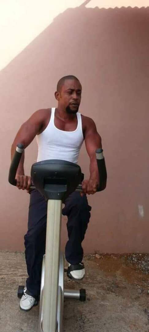  36583910  Michael, 43 ,    Kumasi
