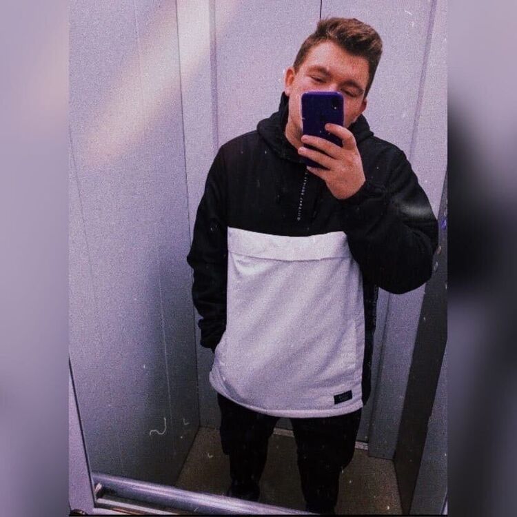  36807430  , 24 ,     
